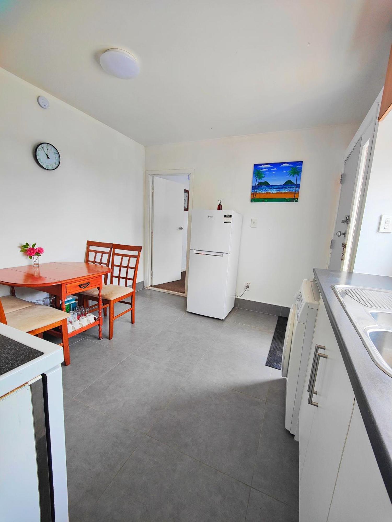 From 160 For Two Bedrooms Property In Wellington Exterior photo